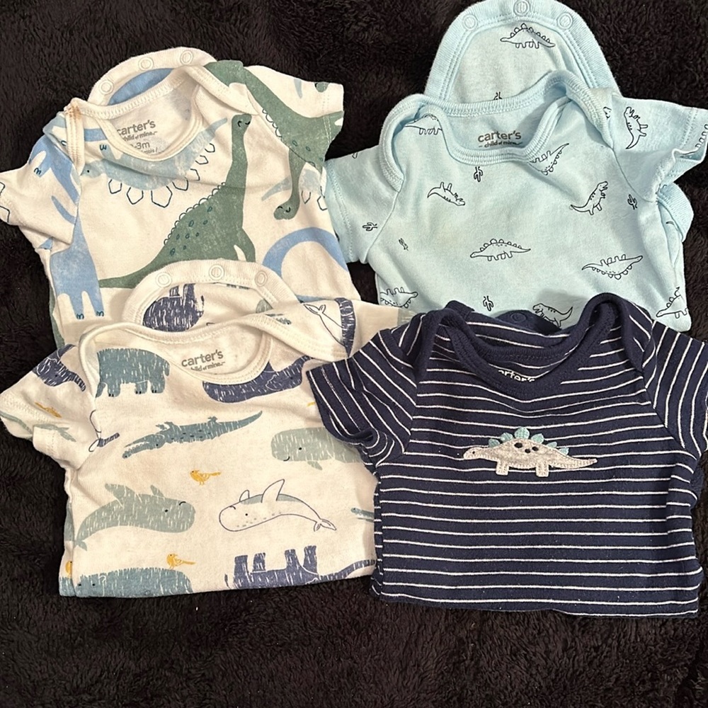 (4) 0-3M onesies